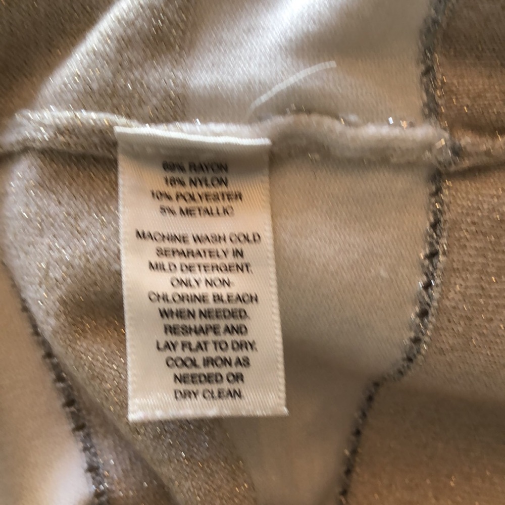 WHBM Knit Top - Picture 4 of 4